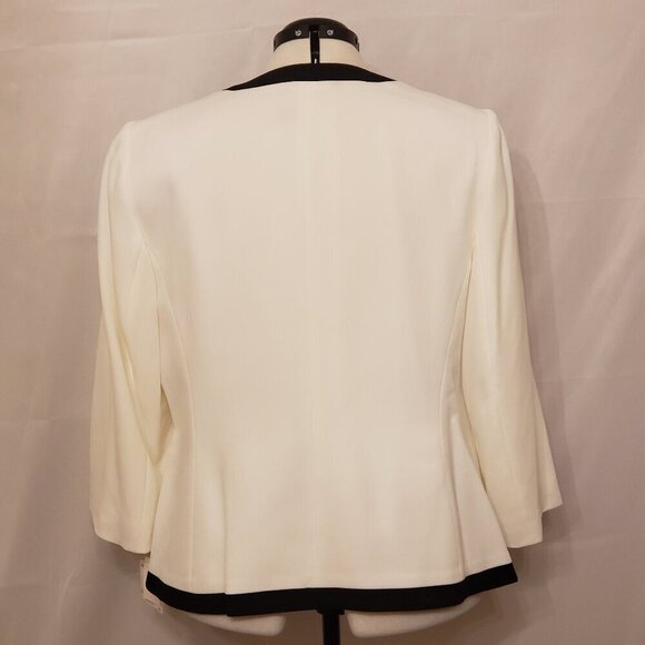Kasper Women's Embroidered Black & Cream Flyaway Jacket, Size 14W - Picture 6 of 9